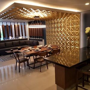 Suites Kepler